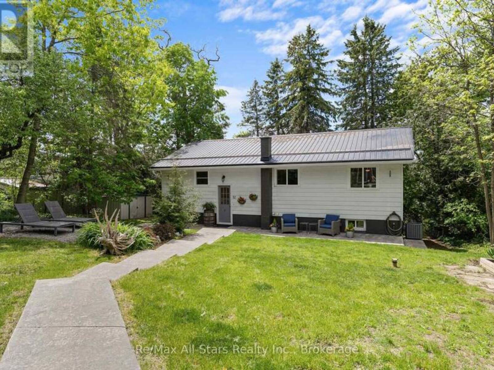 52 CONCESSION ROAD, Fenelon Falls, Ontario K0M 1N0