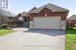 108 PARKVIEW HEIGHTS | Quinte West Ontario | Slide Image Two