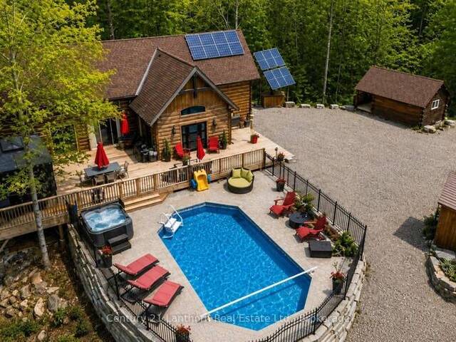 1045 CARNAHAN LANE Central Frontenac Ontario, K0H 2E0 - 4 Bedrooms Waterfront Home For sale