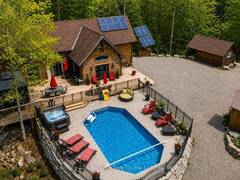 1045 CARNAHAN LANE Central Frontenac Ontario, K0H 2E0