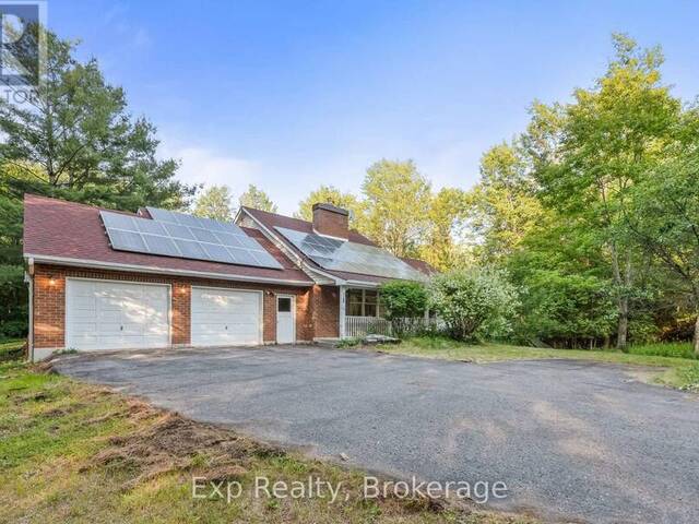 1585 COUNTY 46 ROAD Havelock-Belmont-Methuen Ontario, K0L 1Z0 - 3 Bedrooms Waterfront Home For sale