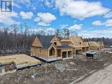 43 HEMLOCK CRESCENT | Bobcaygeon Ontario | Slide Image Twelve