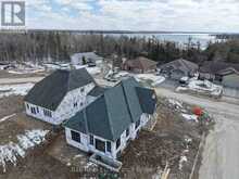 43 HEMLOCK CRESCENT | Bobcaygeon Ontario | Slide Image Twenty-four