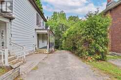 16 HOLLOWAY STREET | Belleville Ontario | Slide Image Four
