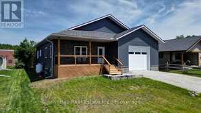 9 WILLIAMS DRIVE | Bancroft Ontario | Slide Image One