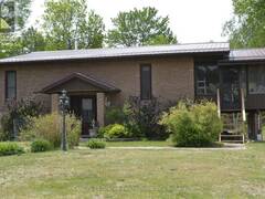 230 RIVER BEND DRIVE Brudenell, Lyndoch and Raglan Ontario, K0J 2E0