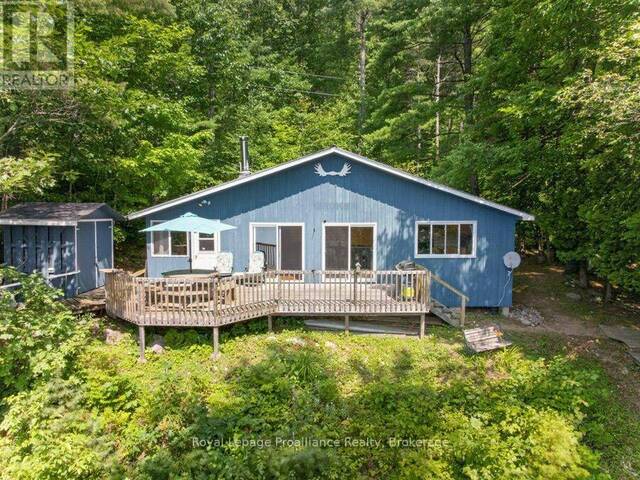 2807 MACKIE LAKE North Frontenac Ontario, K0H 2J0 - 4 Bedrooms Waterfront Home For sale