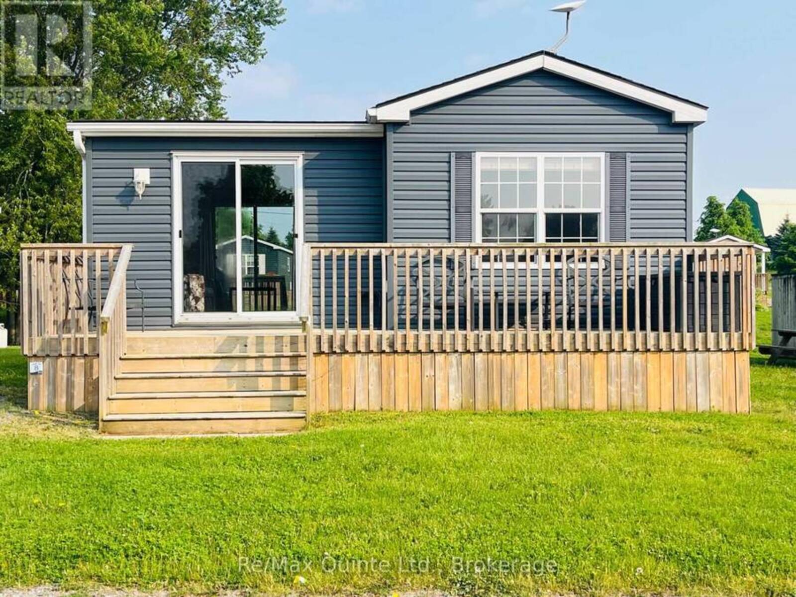 8 CRICKET LN - 486 COUNTY ROAD 18, Prince Edward, Ontario K0K 1P0