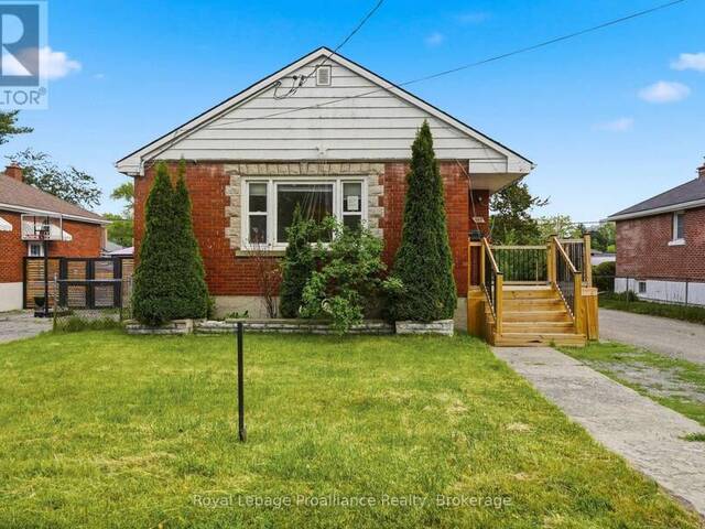 355 BRIDGE STREET E Belleville Ontario, K8N 1P7 - 5 Bedrooms Home For Sale