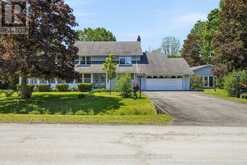 18 CARRIAGE LANE | Quinte West Ontario | Slide Image One