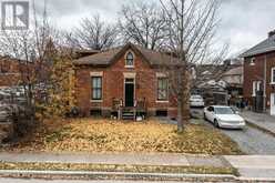 342 MARY STREET N | Oshawa Ontario | Slide Image Four