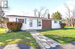 12 NORTH BAYOU ROAD | Fenelon Falls Ontario | Slide Image Three