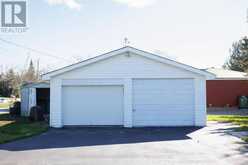 12 NORTH BAYOU ROAD | Fenelon Falls Ontario | Slide Image Five