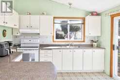 12 NORTH BAYOU ROAD | Fenelon Falls Ontario | Slide Image Nine