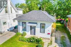 36 MELBOURNE STREET W | Lindsay Ontario | Slide Image Three