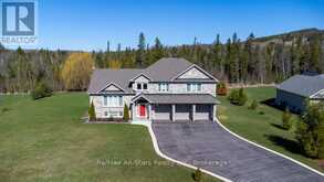 15 RUSTLEWOOD AVENUE | Kawartha Lakes Ontario | Slide Image One