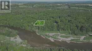 21 RIVERSIDE DRIVE | Campbellford Ontario | Slide Image Four