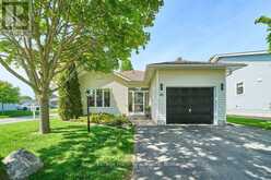 40 NIAGARA TRAIL | Clarington Ontario | Slide Image Four