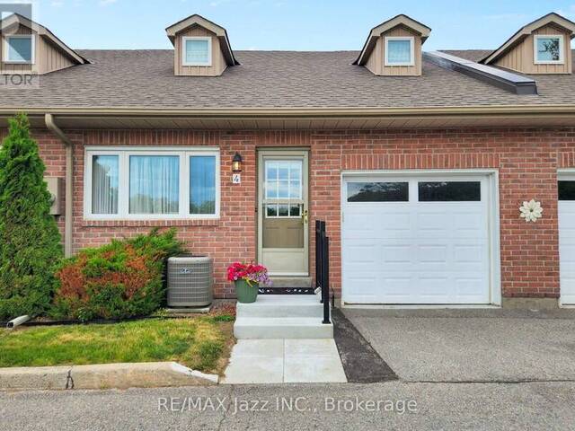 4 - 234 WATER STREET Scugog Ontario, L9L 1C4 - 2 Bedrooms Waterfront Condo For Sale