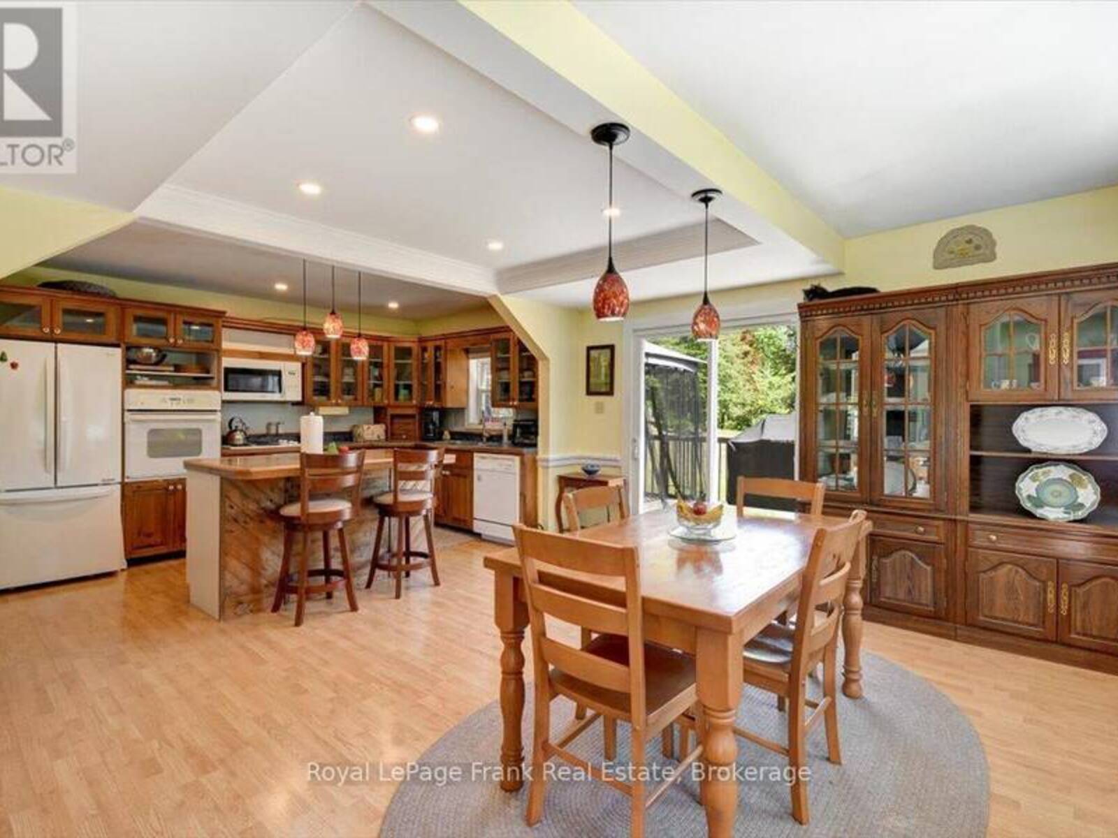 2523 OLD HASTINGS ROAD, Coe Hill, Ontario K0L 1P0