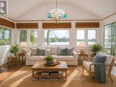 1832 - 1846 SOUTH BAY SHORE ROAD E North Kawartha Ontario, K0L 2H0
