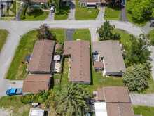 17 CIRCLE DRIVE | Lindsay Ontario | Slide Image Twenty-nine