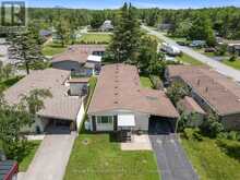 17 CIRCLE DRIVE | Lindsay Ontario | Slide Image Two