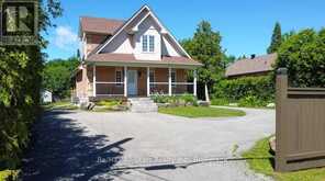 48 BRULE LAKEWAY | Georgina Ontario | Slide Image Six