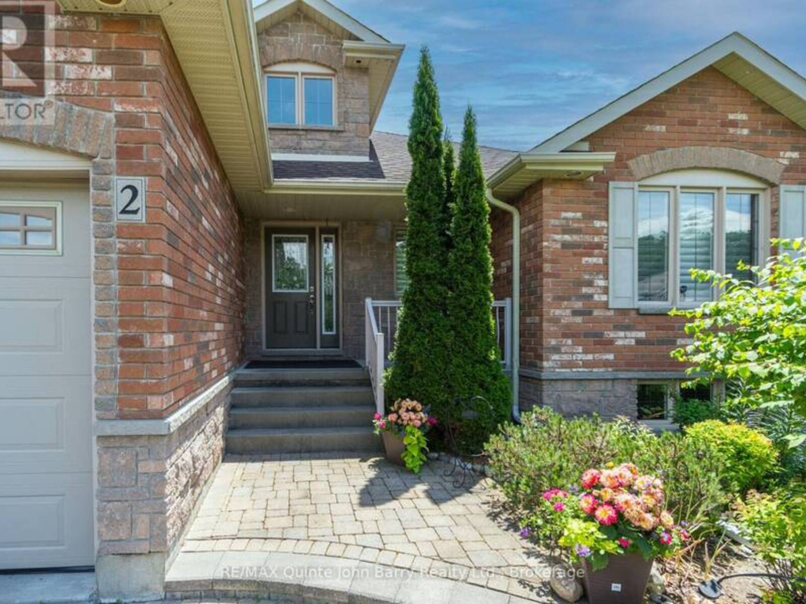 2 PINE MARSH LANE, Quinte West, Ontario K8V 0A5