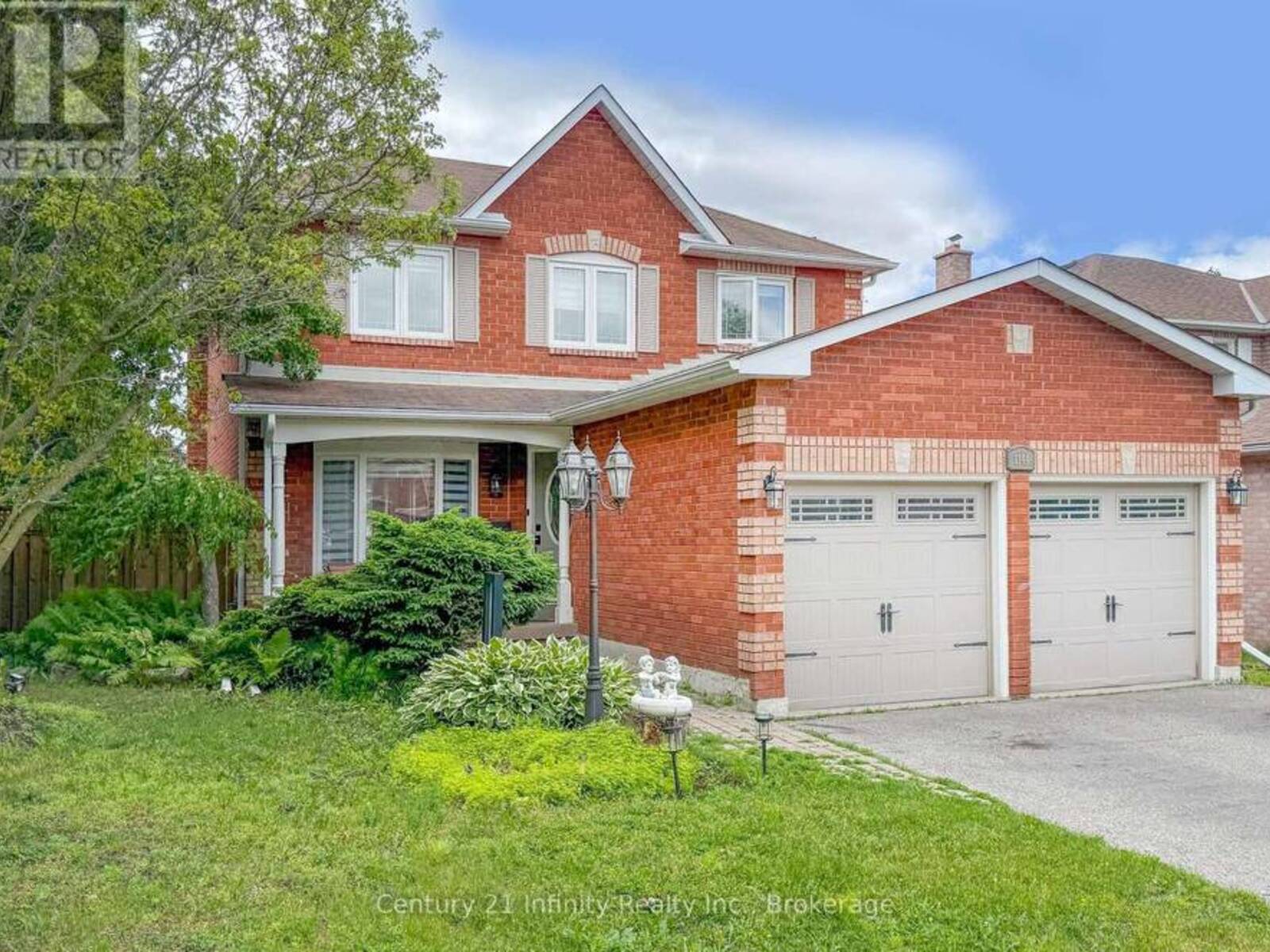 1144 THIMBLEBERRY CIRCLE, Oshawa, Ontario L1K 2H1