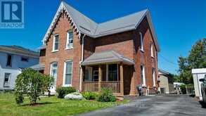 126 FRONT STREET N | Campbellford Ontario | Slide Image Two