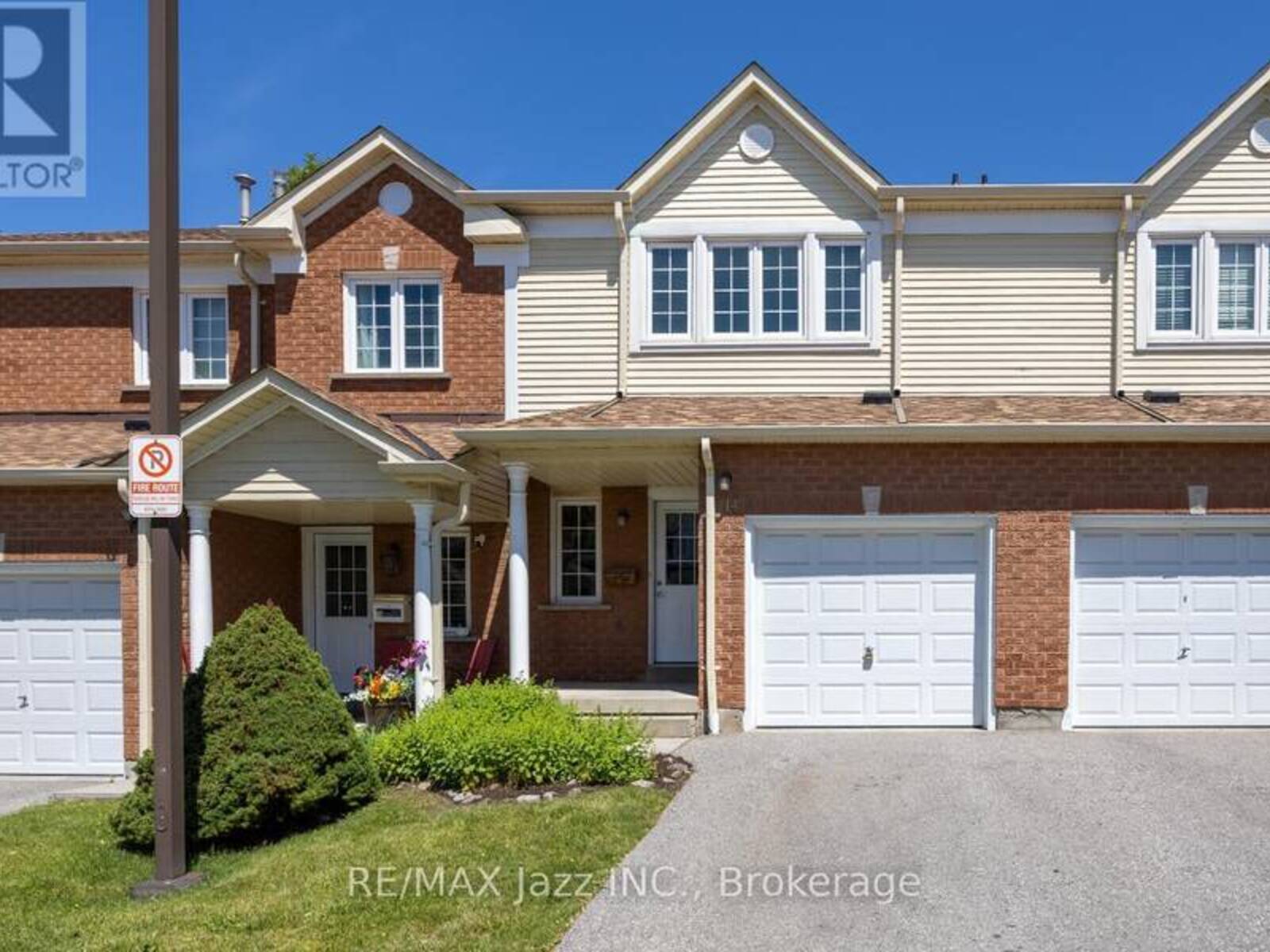 14 - 10 BASSETT BOULEVARD, Whitby, Ontario L1N 9C4