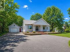 1086 SOMERVILLE STREET Oshawa Ontario, L1G 4K5