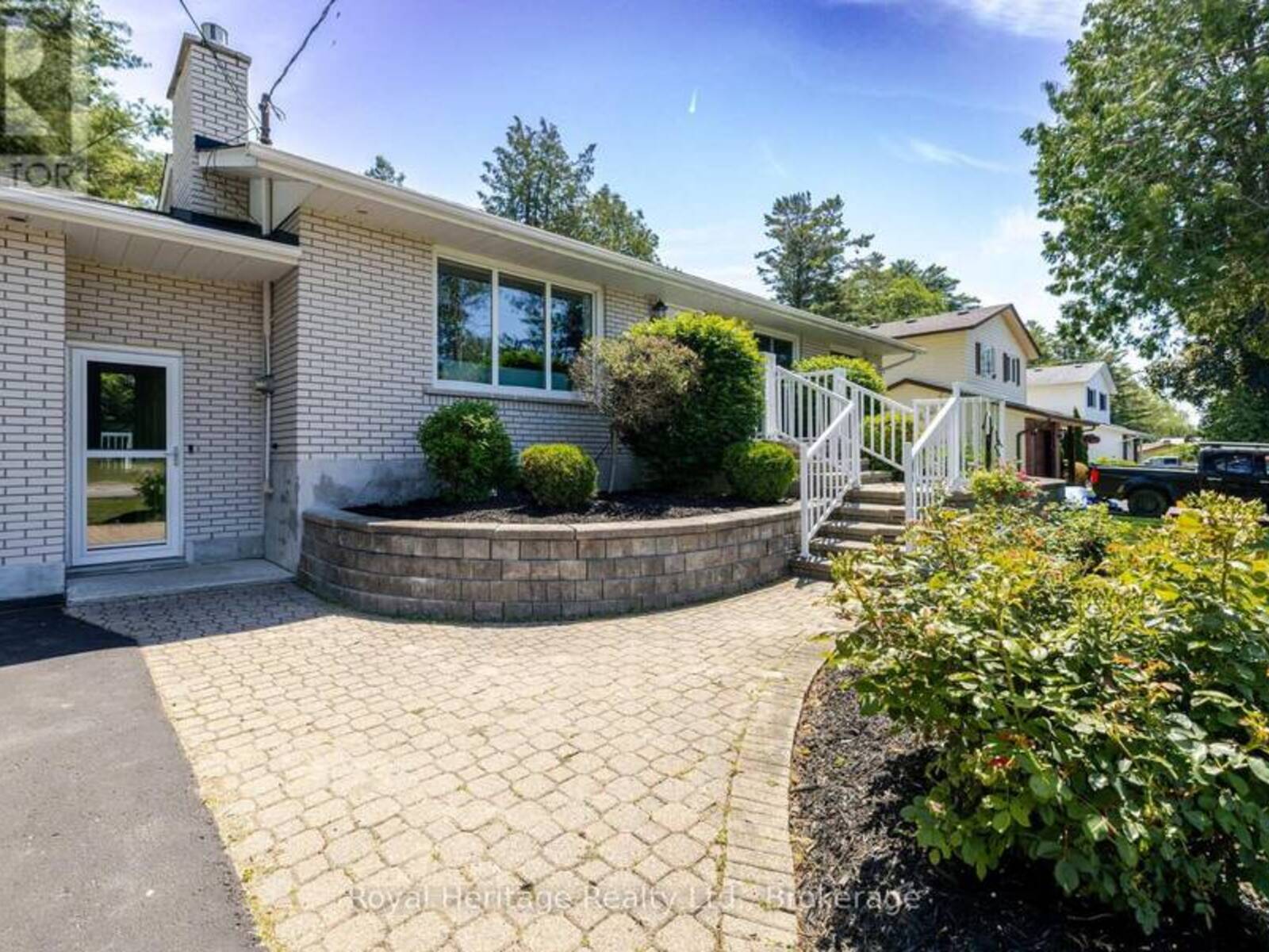 93 CEDAR STREET, Brighton, Ontario K0K 1H0