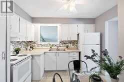 42 MEREDITH CRESCENT | Cobourg Ontario | Slide Image Thirteen