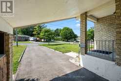 42 MEREDITH CRESCENT | Cobourg Ontario | Slide Image Four
