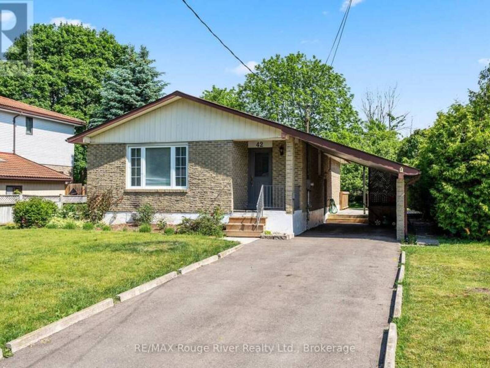 42 MEREDITH CRESCENT, Cobourg, Ontario K9A 4M9