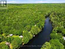 1074 HOLIDAY PARK DRIVE | Bracebridge Ontario | Slide Image Five