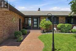 2728 COUNTY ROAD 3 | Prince Edward Ontario | Slide Image Six