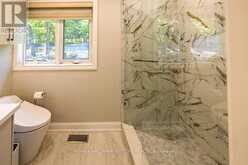 15 OAKRIDGE DRIVE | Woodview Ontario | Slide Image Fourteen
