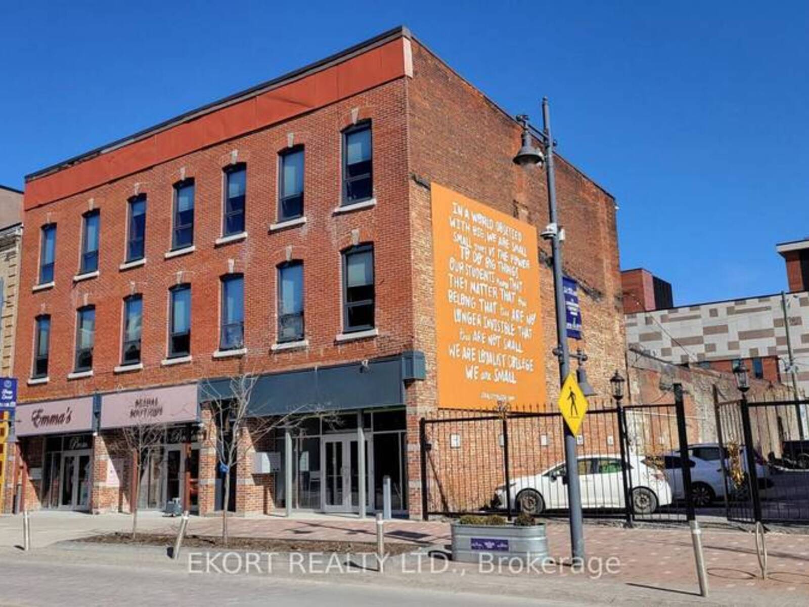 249-253 FRONT STREET, Belleville, Ontario K8N 2Z6