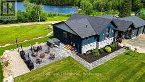 632 THE SOUTH ROAD | Coe Hill Ontario | Slide Image Twelve