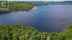 76 CARSON HEIGHTS | Madawaska Valley Ontario | Slide Image Twelve