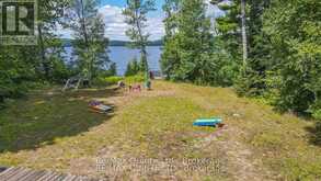 76 CARSON HEIGHTS | Madawaska Valley Ontario | Slide Image Three