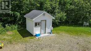 76 CARSON HEIGHTS | Madawaska Valley Ontario | Slide Image Six