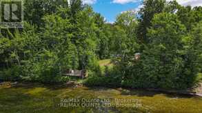 76 CARSON HEIGHTS | Madawaska Valley Ontario | Slide Image Eight