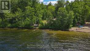 76 CARSON HEIGHTS | Madawaska Valley Ontario | Slide Image Nine