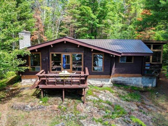 24224 62 HIGHWAY Coe Hill Ontario, K0L 1P0 - 3 Bedrooms Waterfront Home For sale