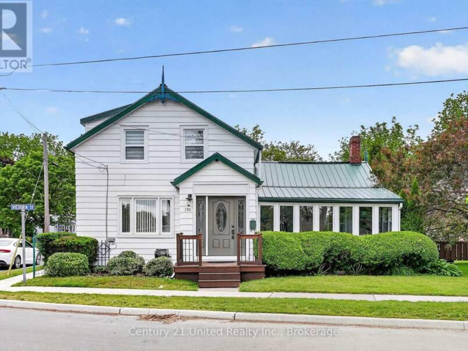 190 BLAKE STREET, Cobourg, Ontario K9A 2K5