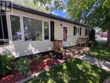 14 BAY AVENUE | Prince Edward Ontario | Slide Image Three